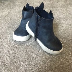 Cat and Jack size 5 toddler kitty boots